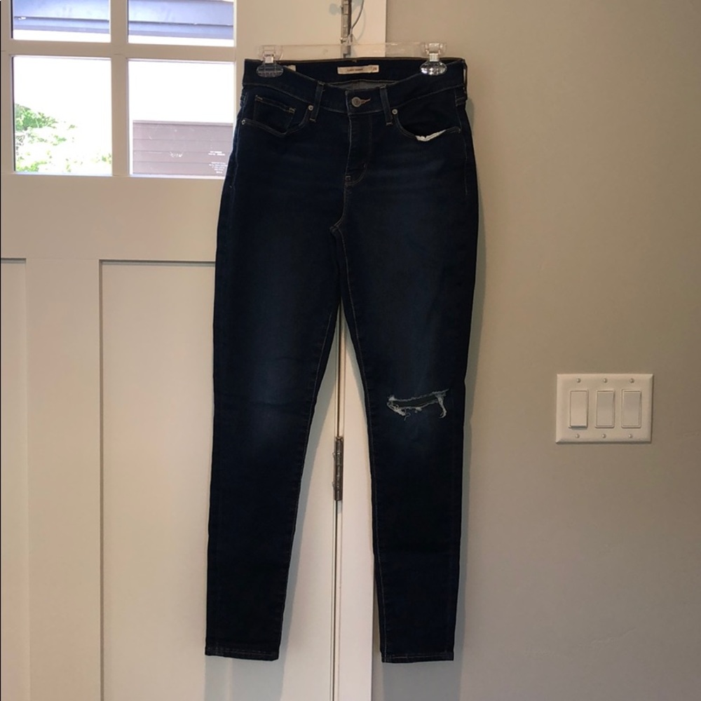 Levi’s Curvy Skinny Jeans